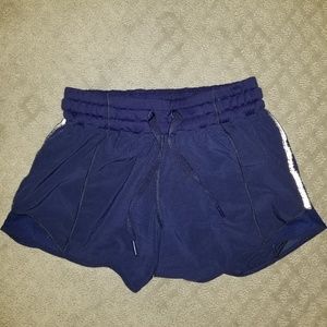 Lululemon hotty hot shorts